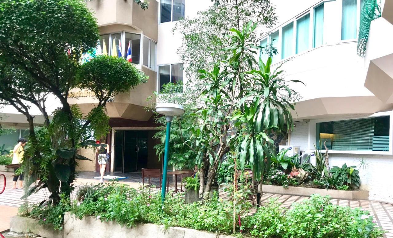 Cozy B At Nimman Studio Room In Condominium Chiang Mai Exterior photo
